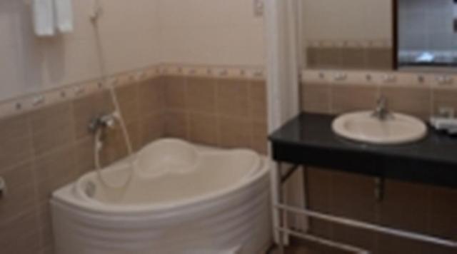 Hai Phong Monaco Hotel Rum bild